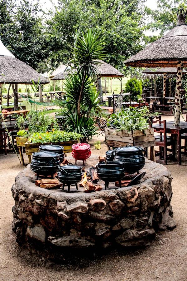 Hostel Lebo's Soweto Backpackers Zewnętrze zdjęcie