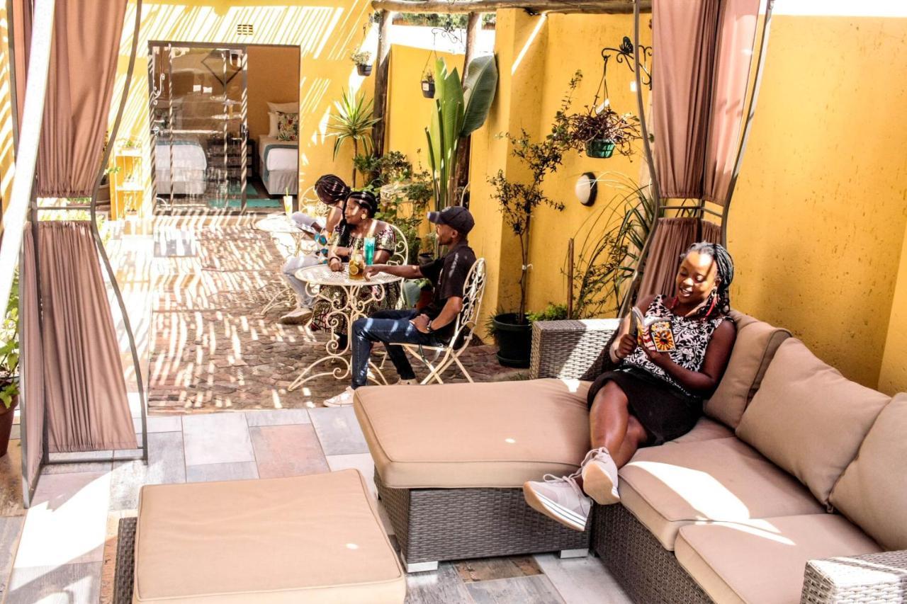 Hostel Lebo's Soweto Backpackers Zewnętrze zdjęcie