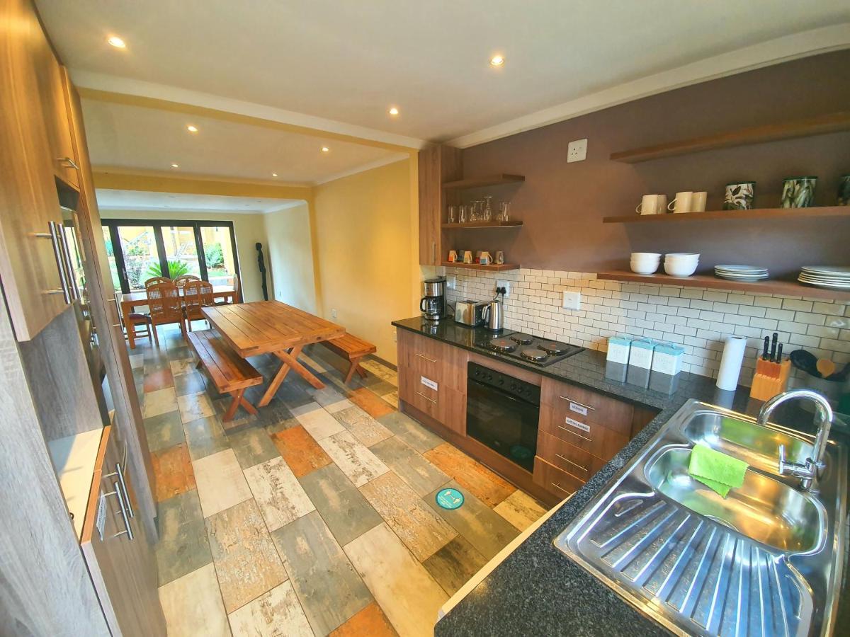 Hostel Lebo's Soweto Backpackers Zewnętrze zdjęcie